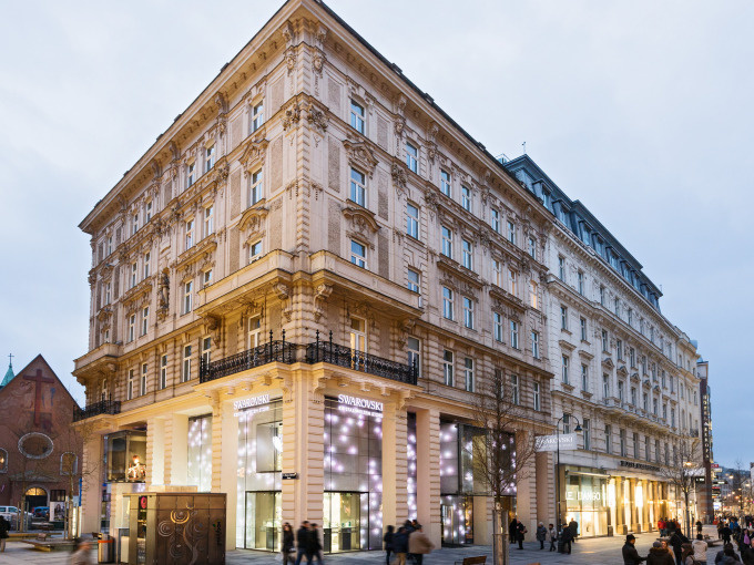Exklusive Hausführung im Swarovski Kristallwelten Store Wien mit Champagner und Geschenk