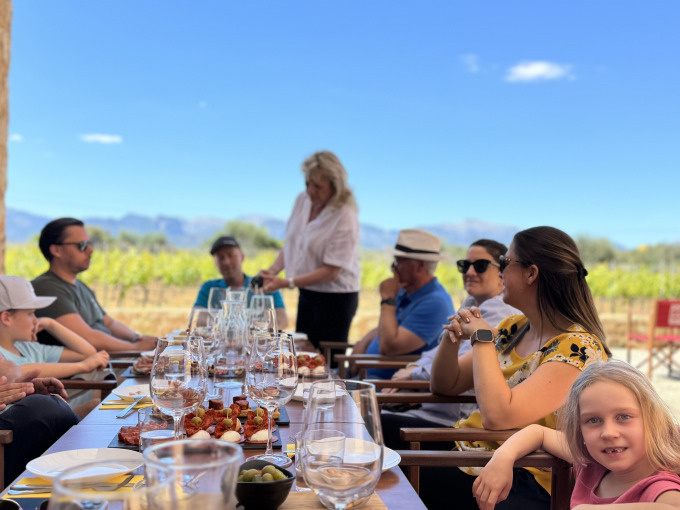 Weinerlebnis bei Sonnenuntergang