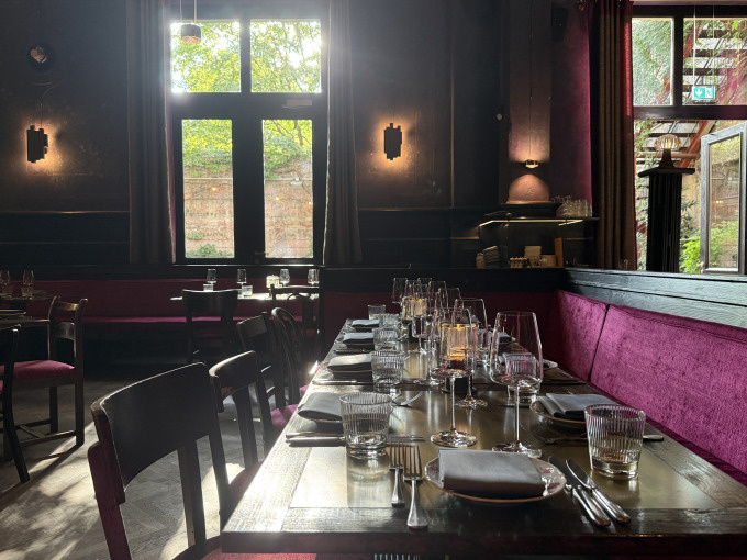 Babylon Berlin Tour: das Finale (mit Dinner in Clärchens Ballhaus) 