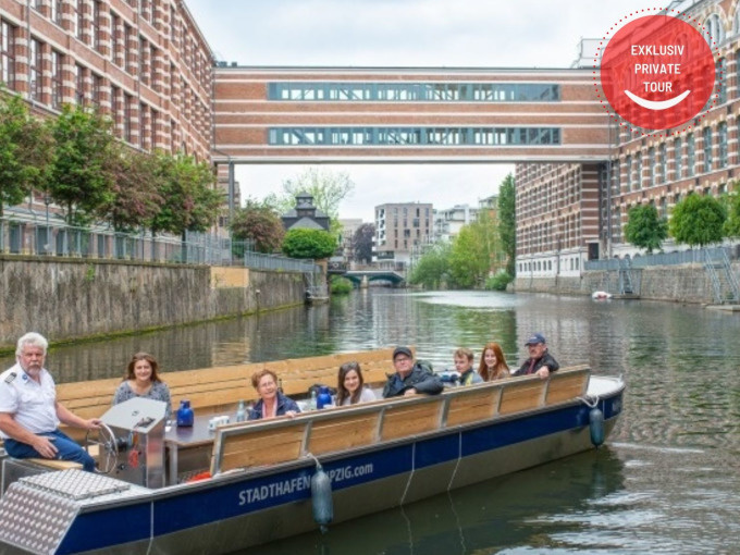 Exklusive Stadtrundfahrt mit Motorboot "Gustav" - Preise Mittwoch bis Sonntag 2026
