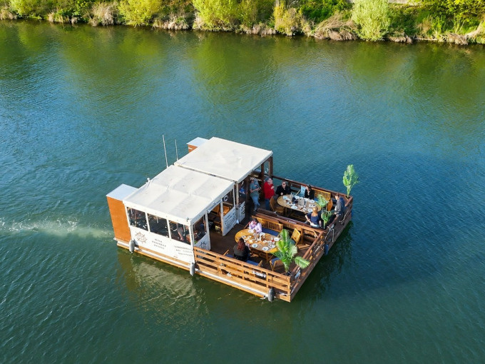 Exklusive Floßboote "Flipper & Fischle" 