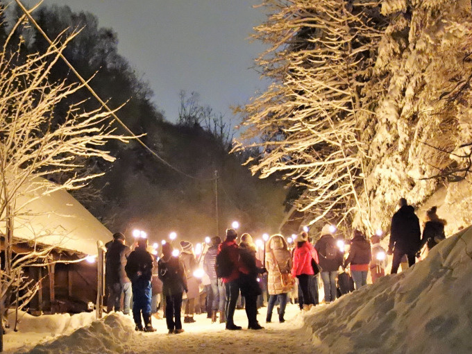 Fackelwanderung: Zum Weihnachtsmarkt Ravennaschlucht