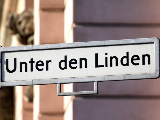 Stadtrundgang Unter den Linden – Neues & Altes Ost-Berlin