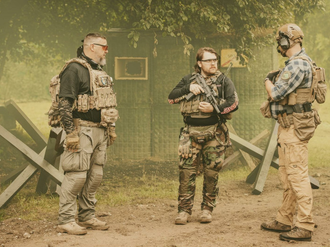 "Operation Flashback 3" - Boss Baby Crew - Söldner (DarkZone)