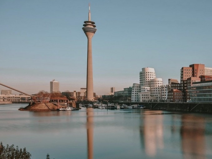 Bootsschule Dusseldorf Onwater