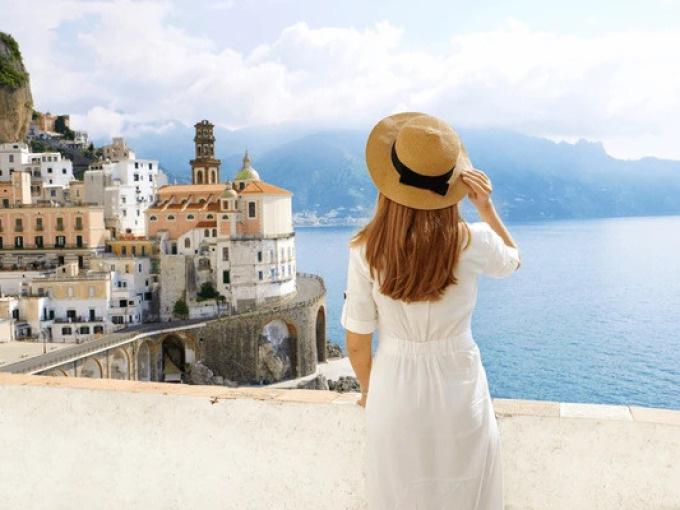 AMALFI: Tour in Barca Easy with Lunch - High Season Lug-Ago