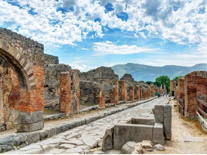 POMPEI da Salerno e Costiera Amalfitana - 5 ore  