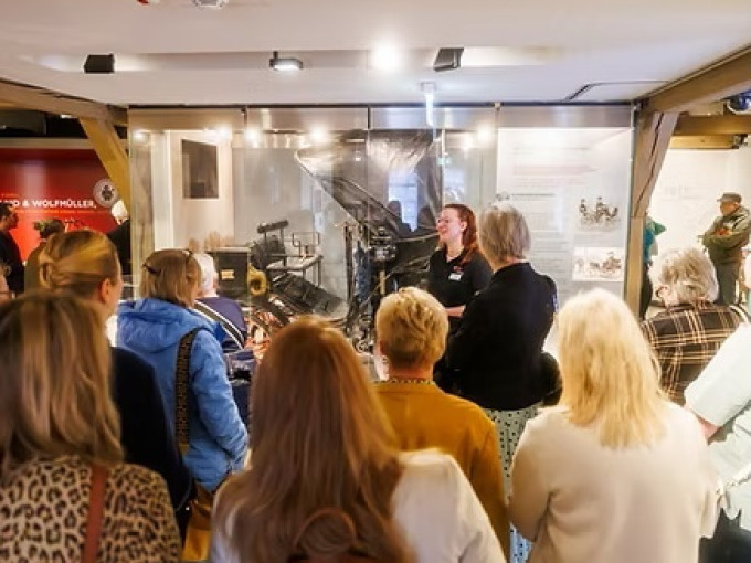Private Führung Erlebnisausstellung (zzgl. Eintritt)