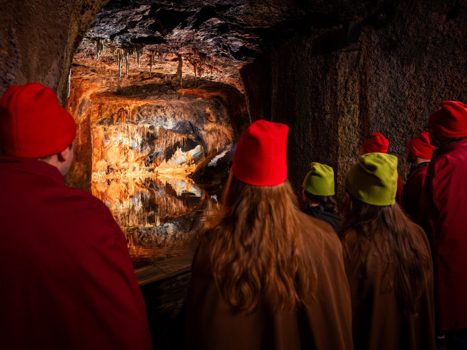 Klassische Führung im Schaubergwerk Feengrotten