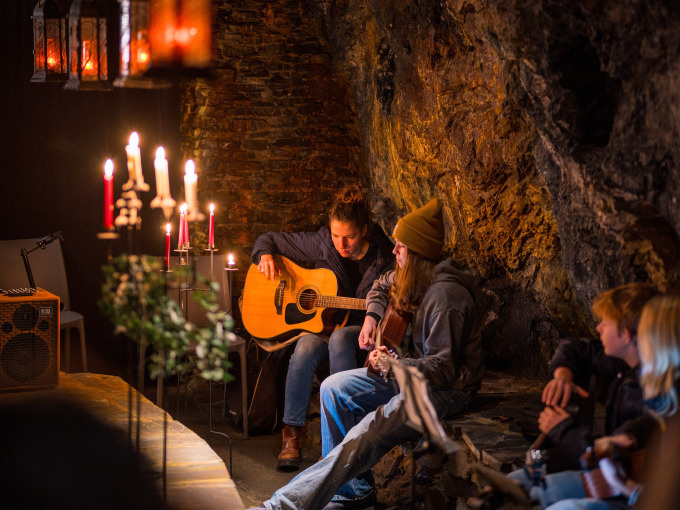 Grottenadvent: Musikalischer Rundgang im Schaubergwerk