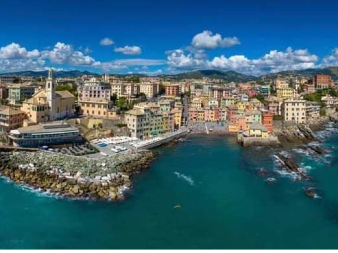 GENOVA: LA SUPERBA DAL MARE 